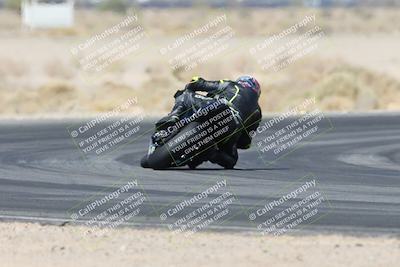 media/Apr-20-2025-CVMA (Sun) [[39090e8767]]/Race 5-Amateur Supersport Open/
